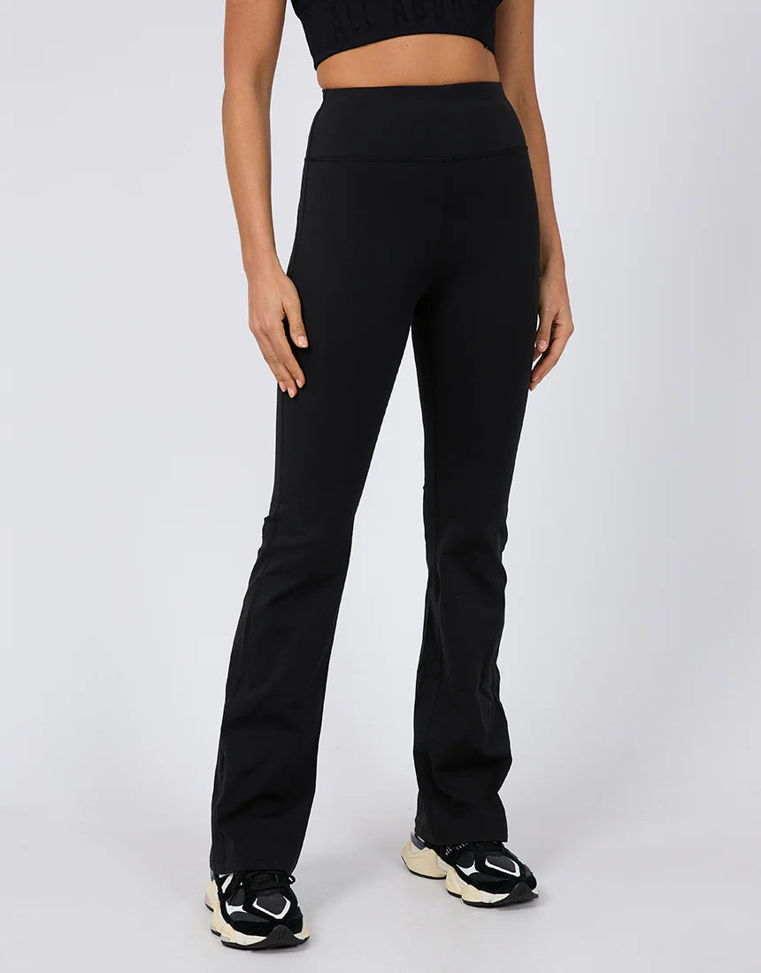 ACTIVE FLARE LEGGING