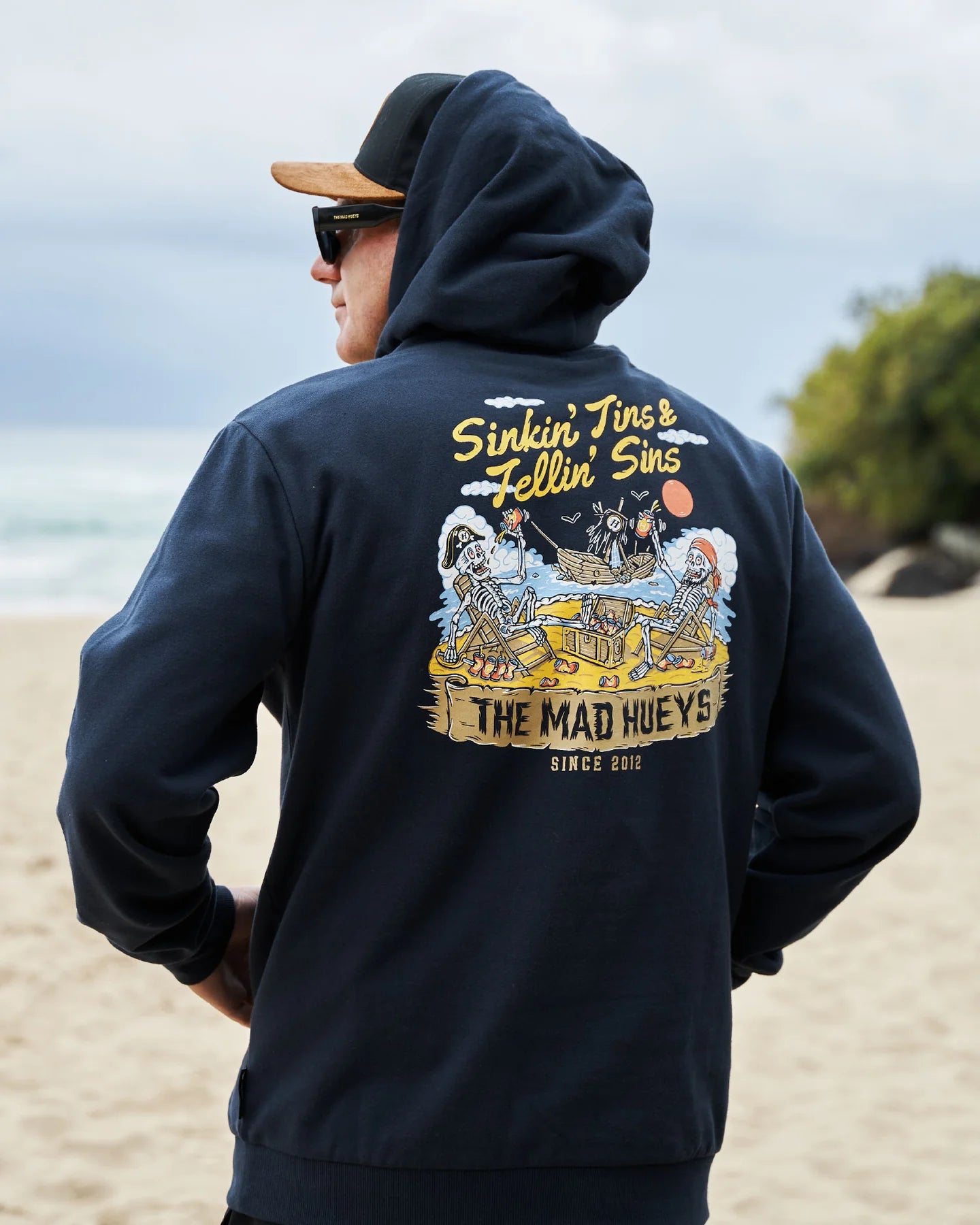 SINKIN TINS - HOODED PULLOVER