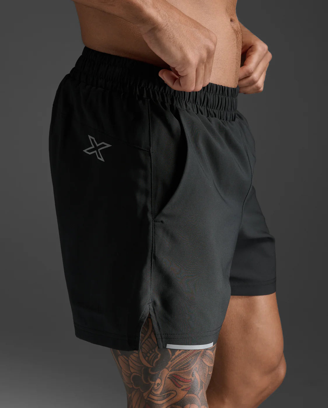 2XU 5 INCH AERO SHORTS BLACK/SILVER