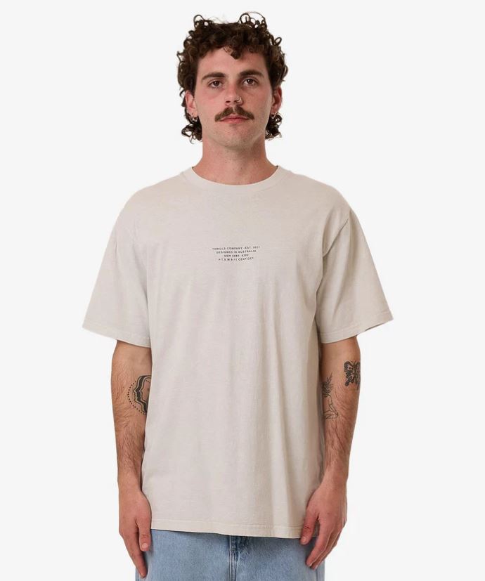 NEW ISSUE MERCH FIT TEE