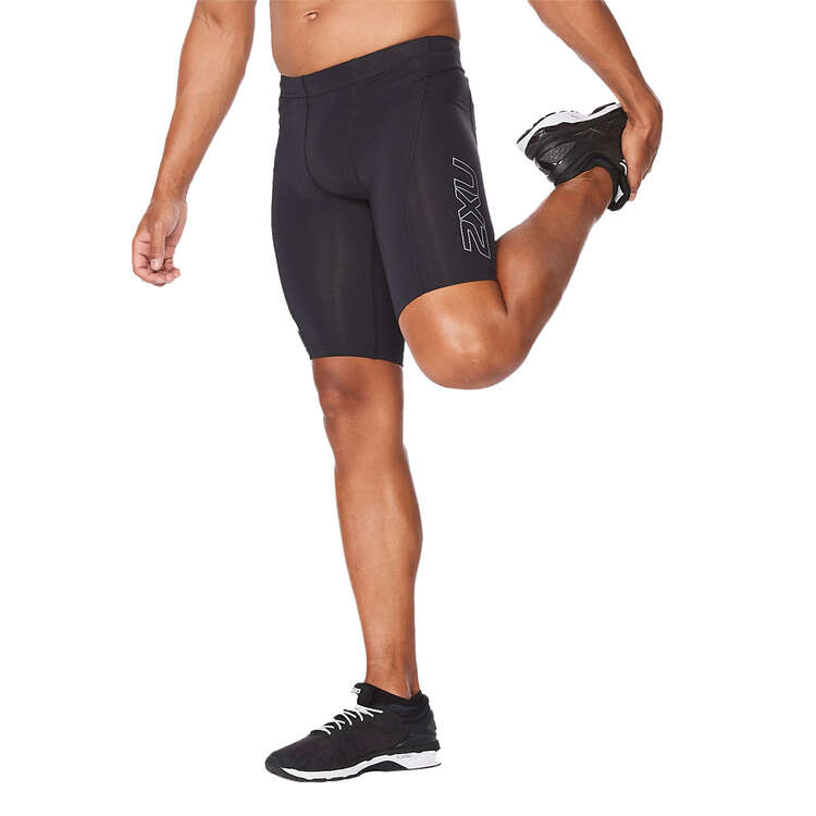 CORE COMPRESSION SHORTS