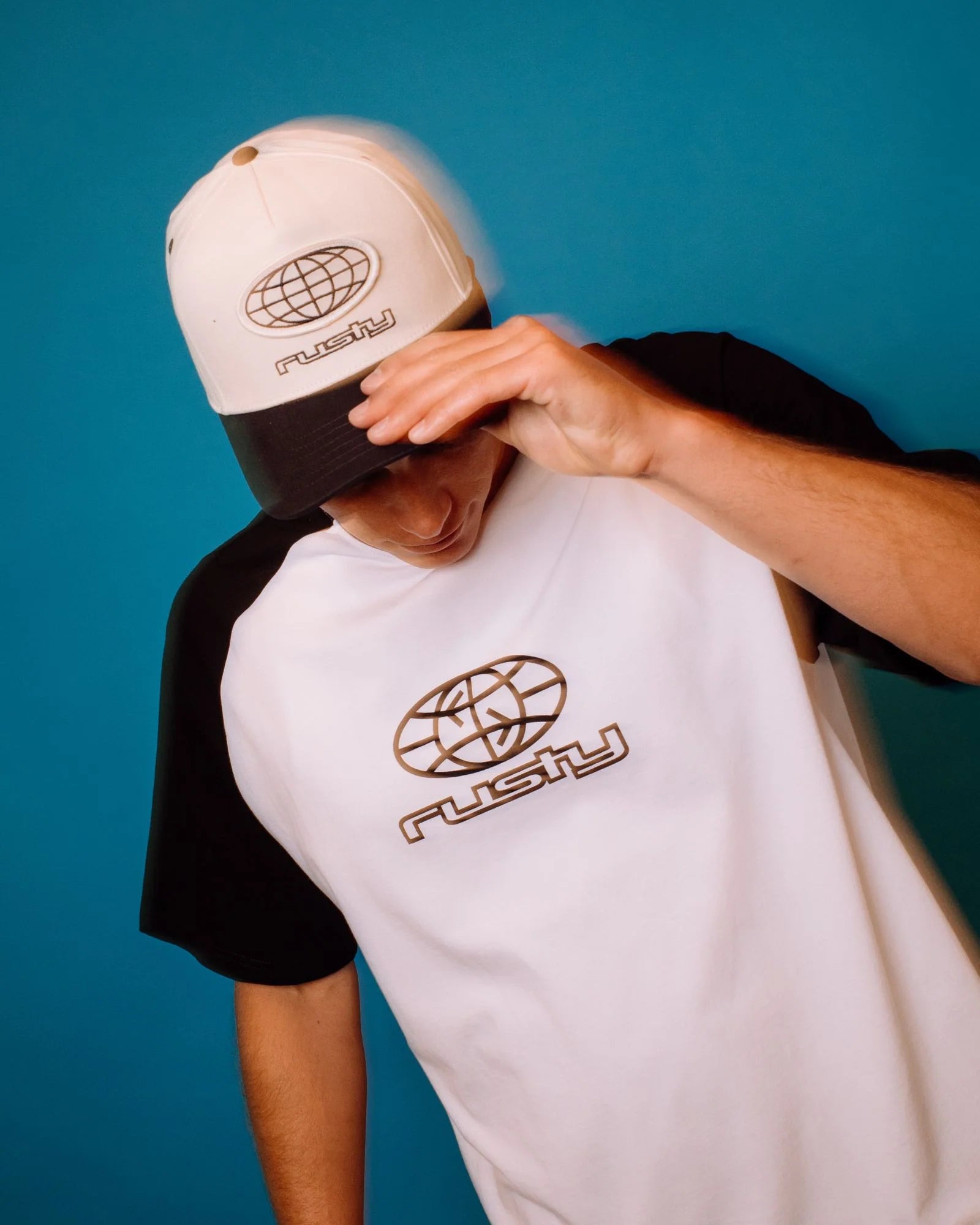 WAGWAN RAGLAN SHORT SLEEVE TEE
