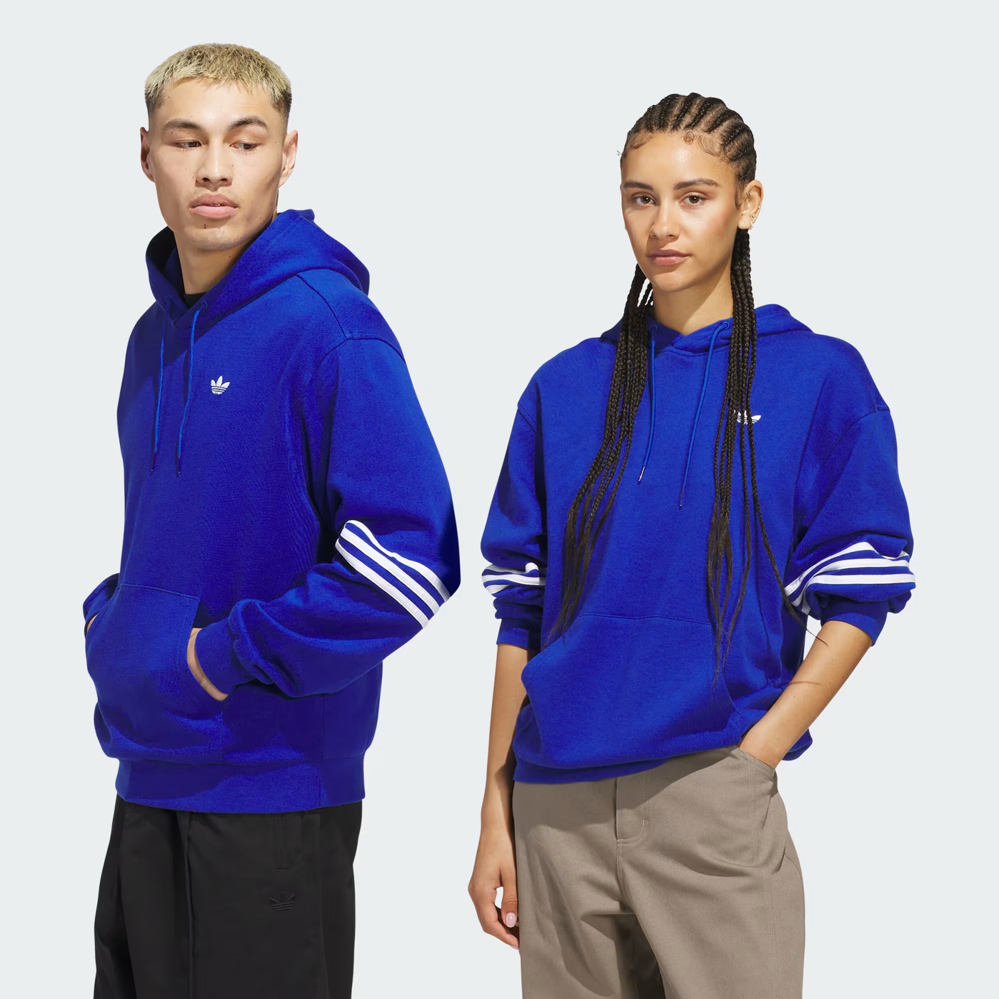 CLASSIC HOODIE
