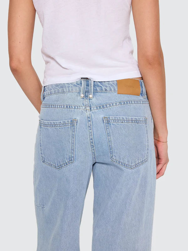 BILLIE LOW RISE BAGGY JEAN