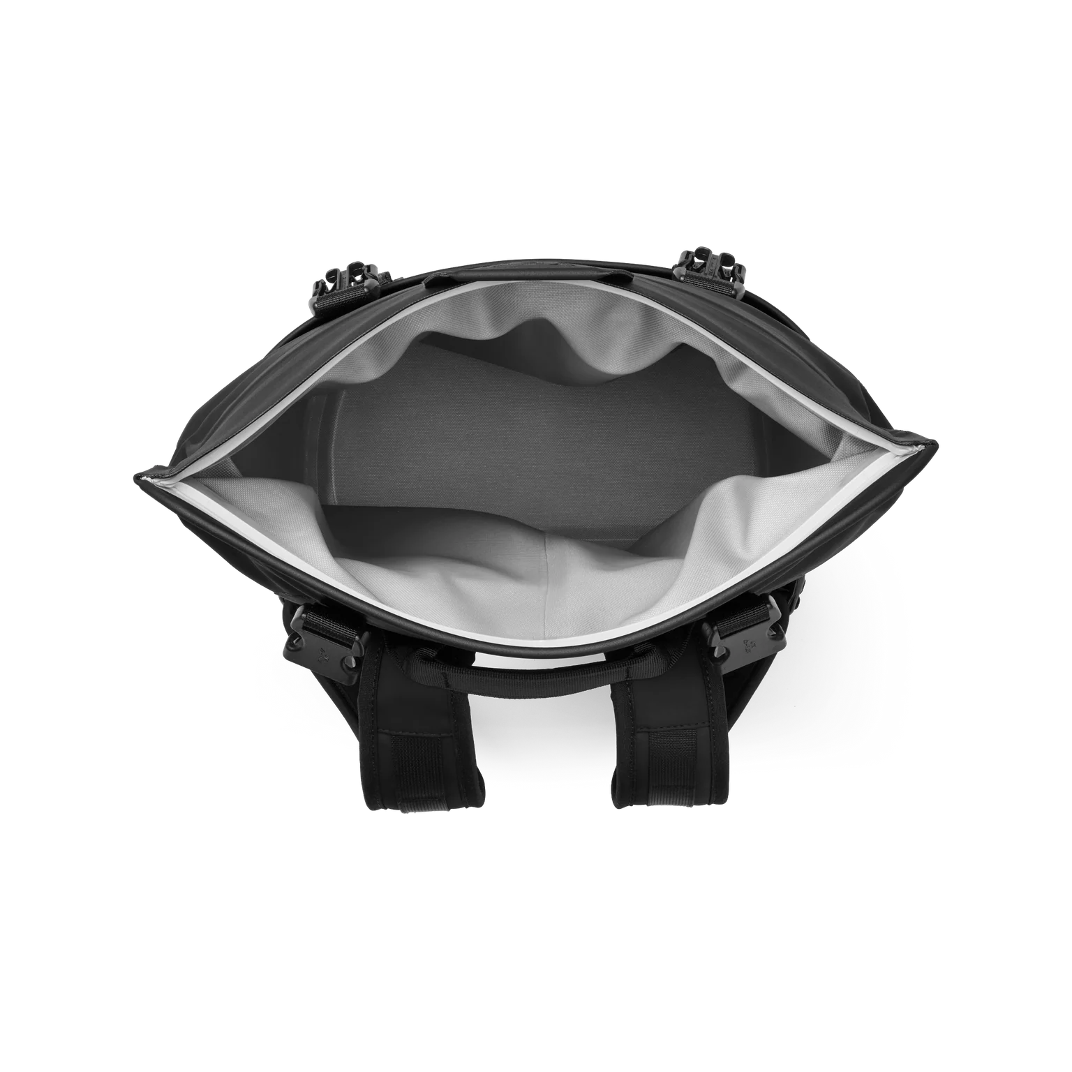 HOPPER M12 BACKPACK COOLER