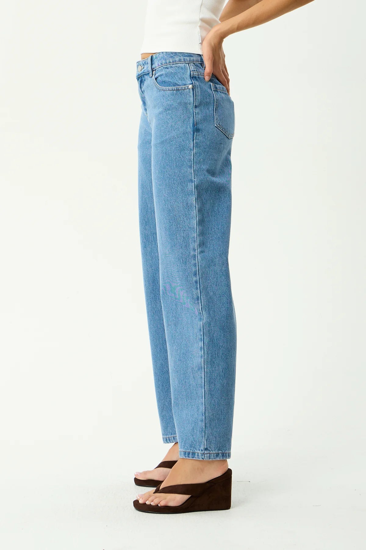 ALYRA LOW RISE WID LEG JEAN