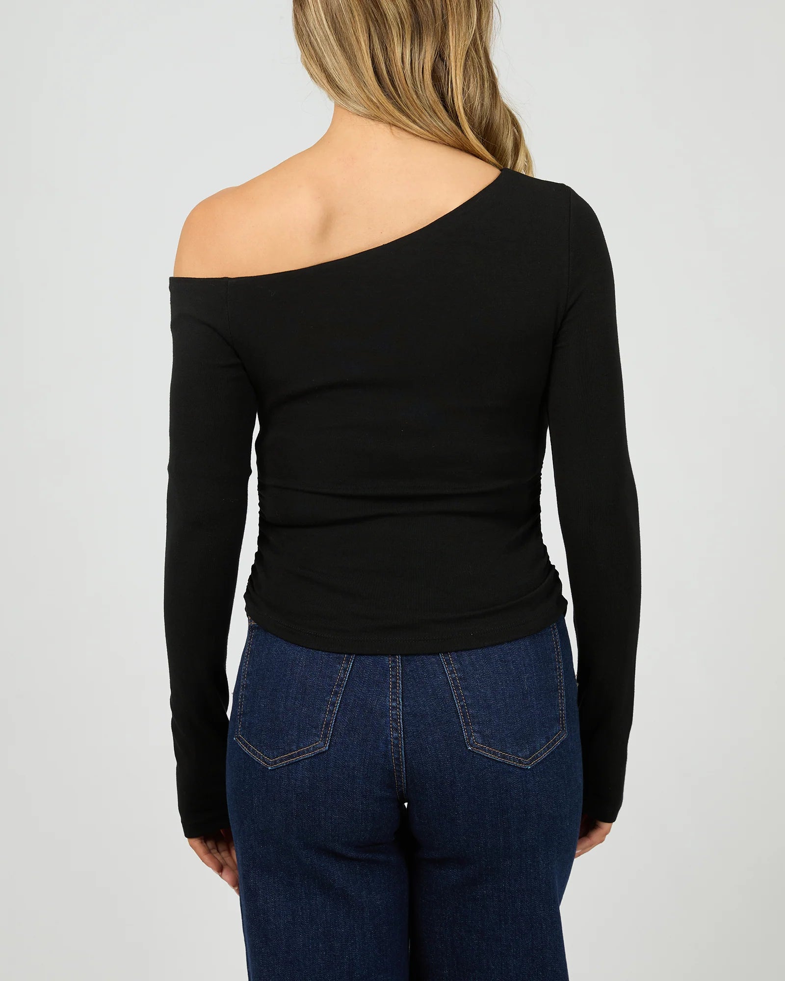 KYLIE OFF SHOULDER L/S TOP