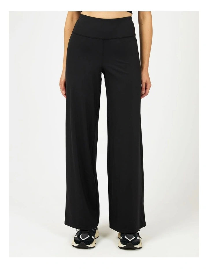 STUDIO WIDE LEG PANT