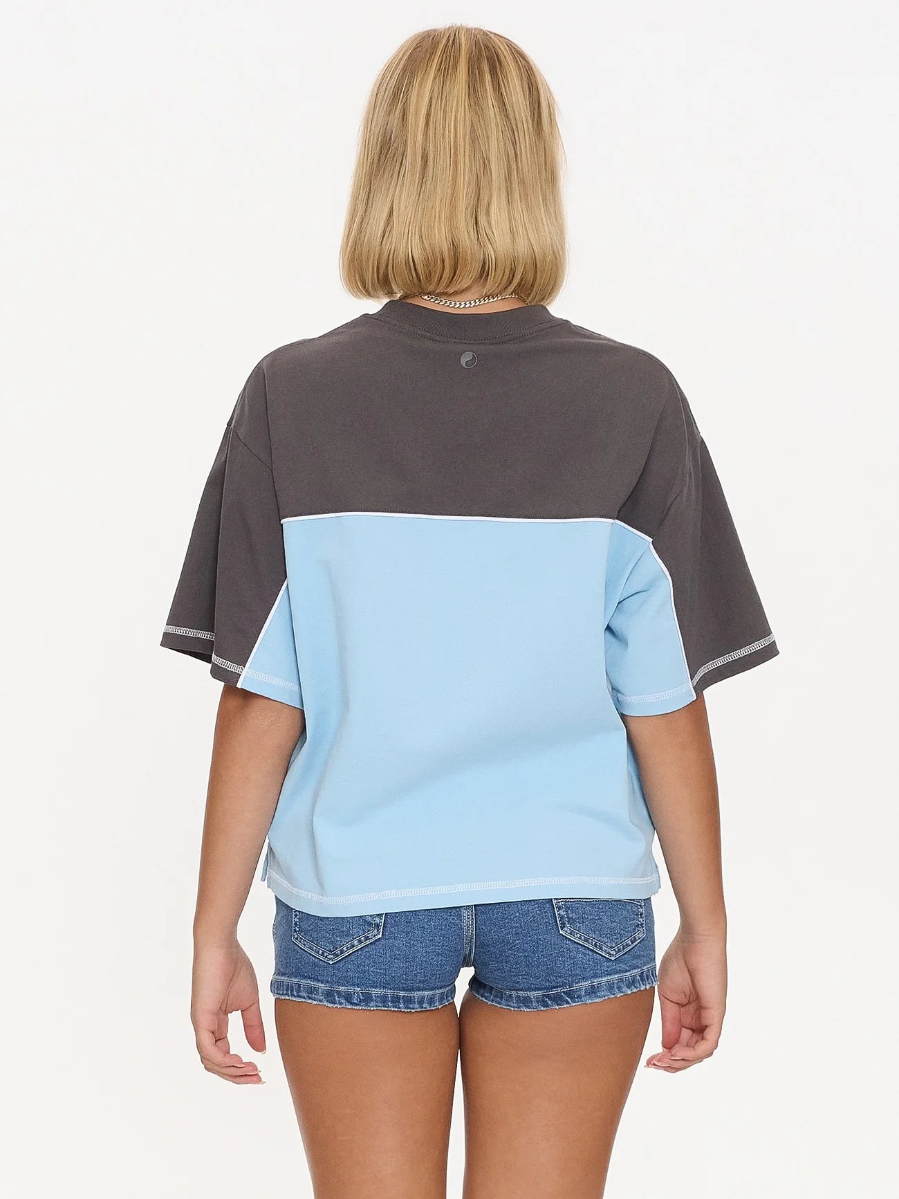 BELTER PANELLED BOX FIT TEE