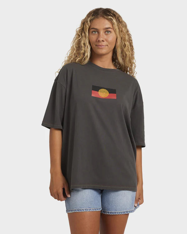 OTIS FLAG TEE