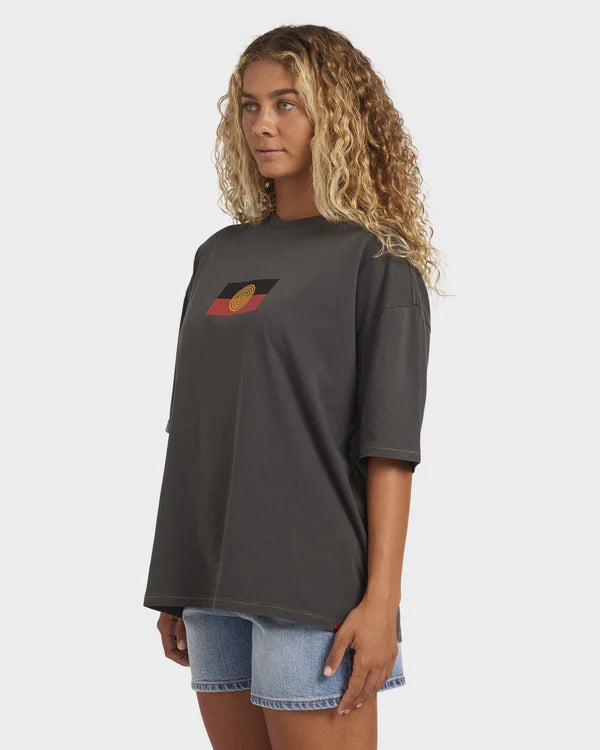 OTIS FLAG TEE
