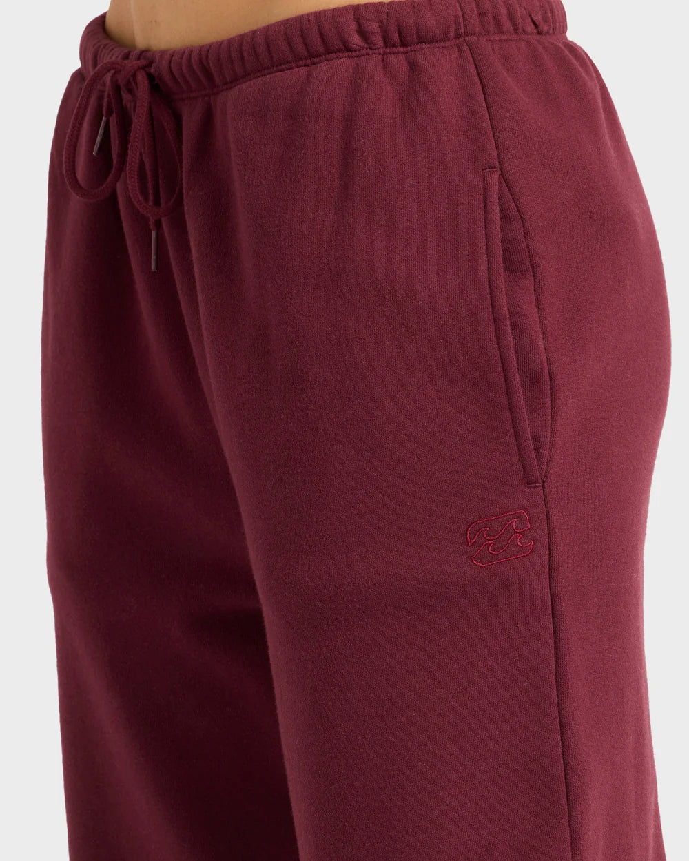 WAVE ESSENTIALS TRACKPANT