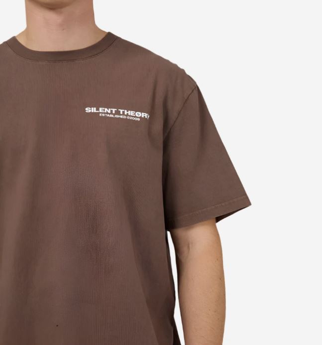 ESSENTIAL THEORY TEE