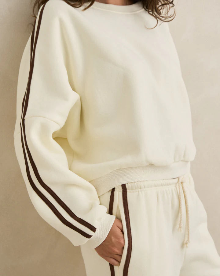 CONTRAST SWEATSHIRT