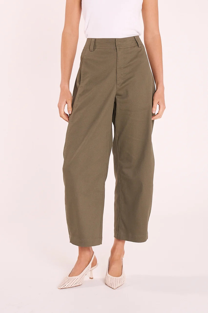 Charlie cropped barrel leg pant khaki