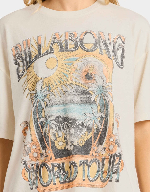 BETWEEN NIGHT & DAWN