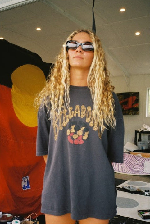 OTIS ARCH TEE