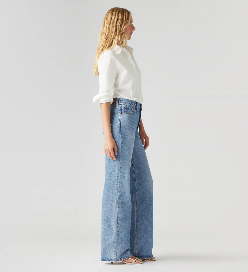 RIBCAGE WIDE LEG JEANS