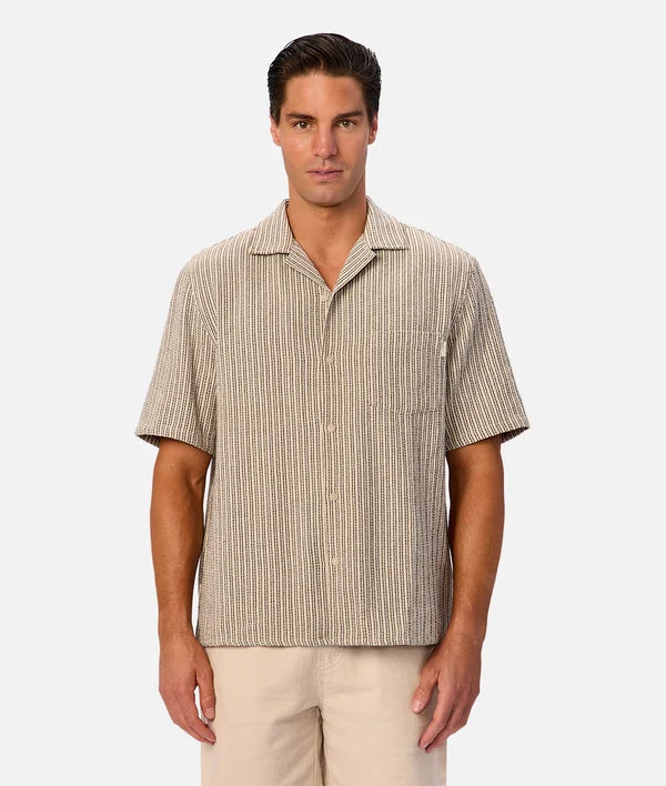 short sleeve button up shirt