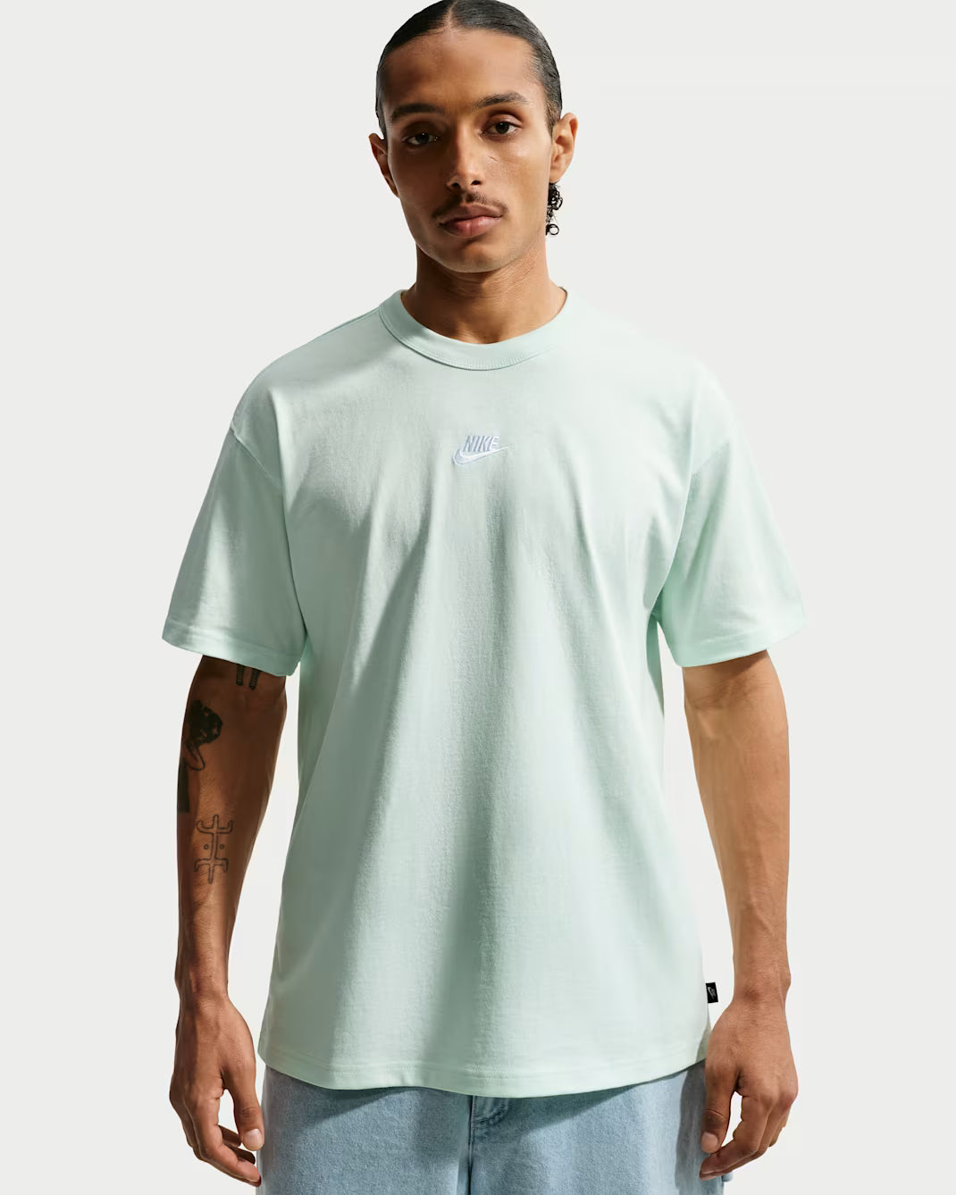 NIKE SPORTSWEAR PREMIUM ESSENTIALS T-SHIRT