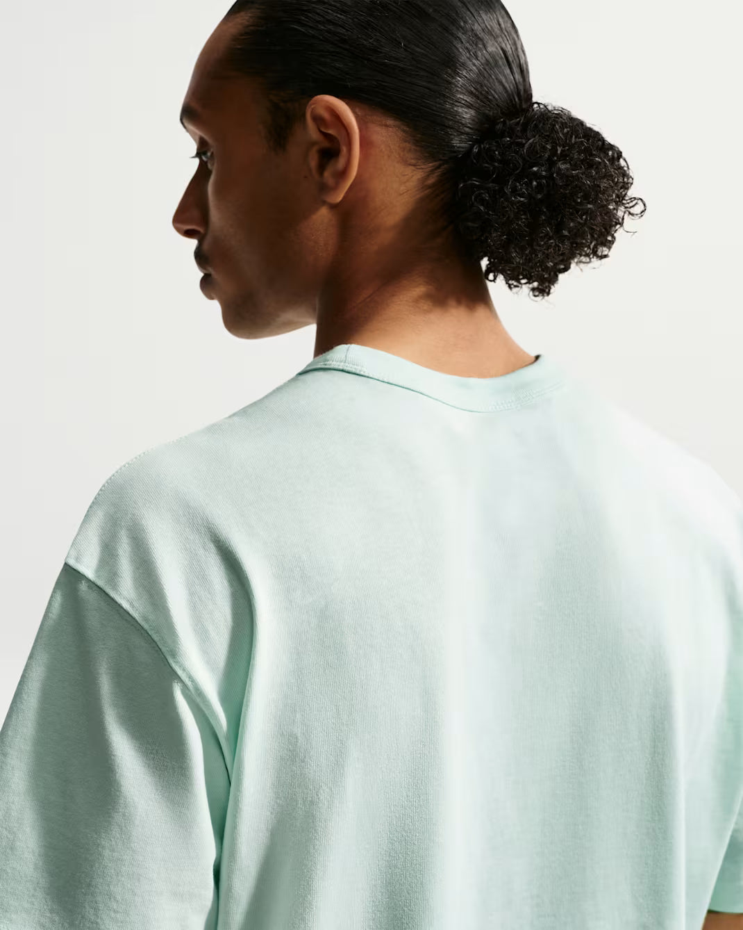NIKE SPORTSWEAR PREMIUM ESSENTIALS T-SHIRT