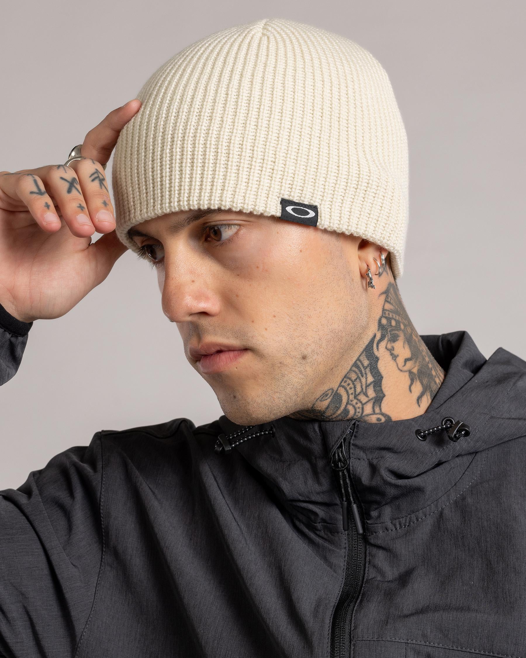 SESSION BEANIE