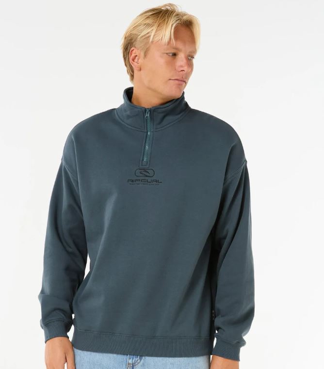 PILL ICON 1/4 ZIP CREW