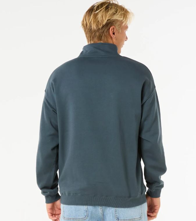 PILL ICON 1/4 ZIP CREW