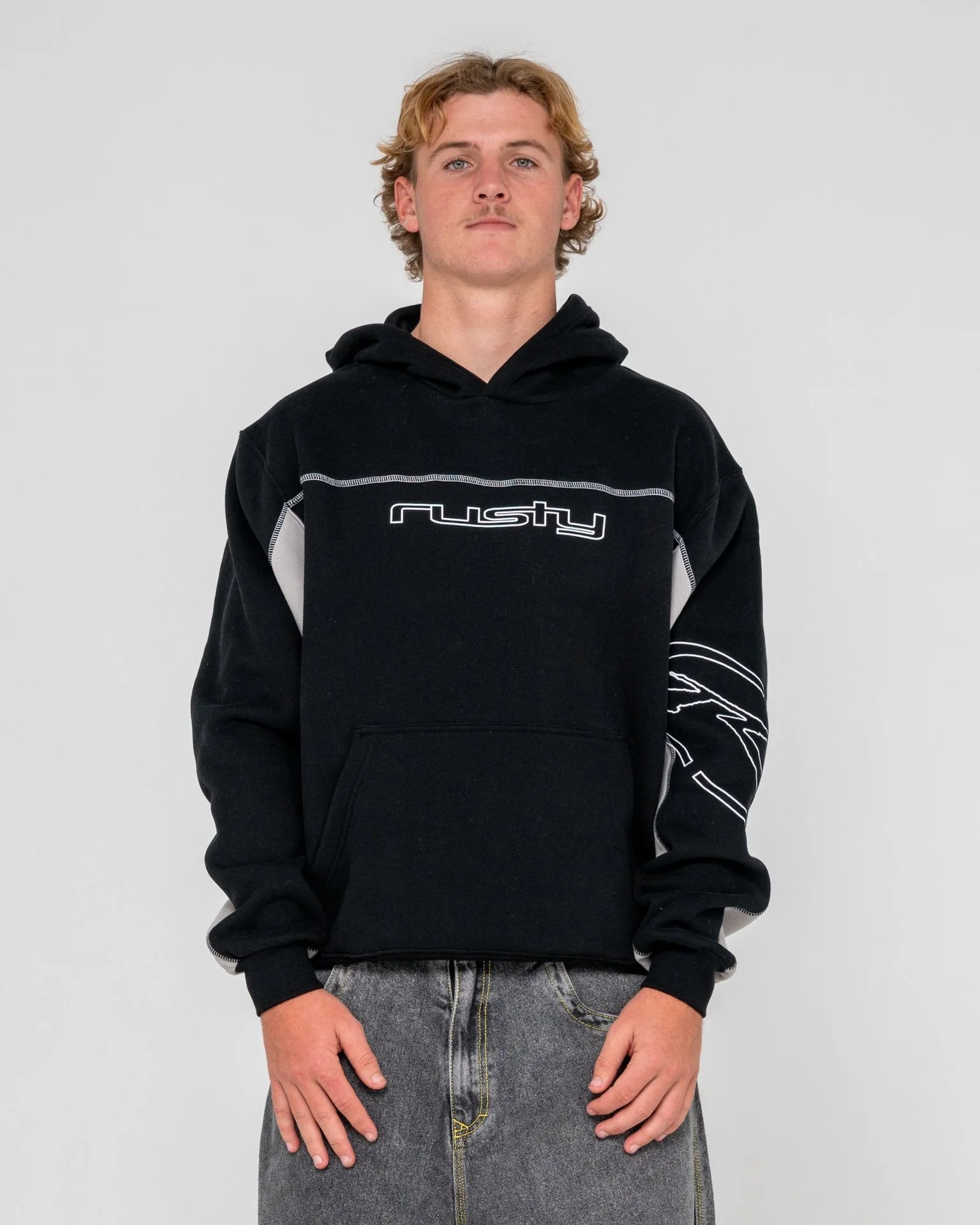 TITAN HOODED FLEECE
