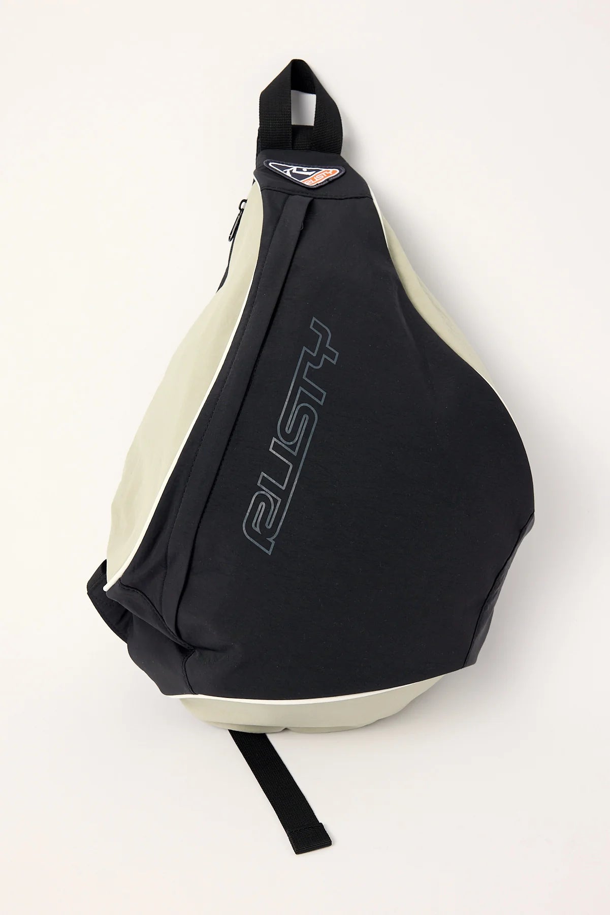 TRISECTOR SLING BAG
