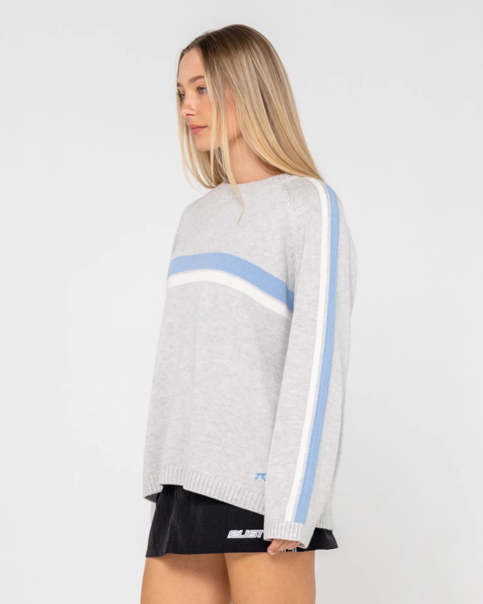 WHITE LINES LONG SLEEVE CREW NECK KNIT