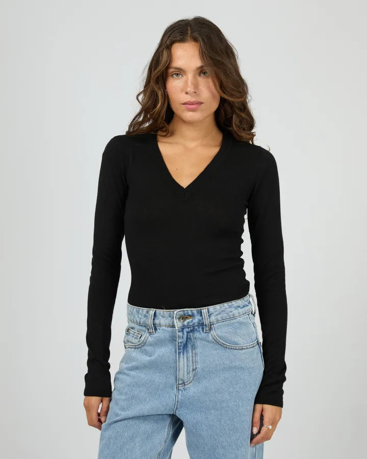 ASHTON KNIT VEE L/S TOP