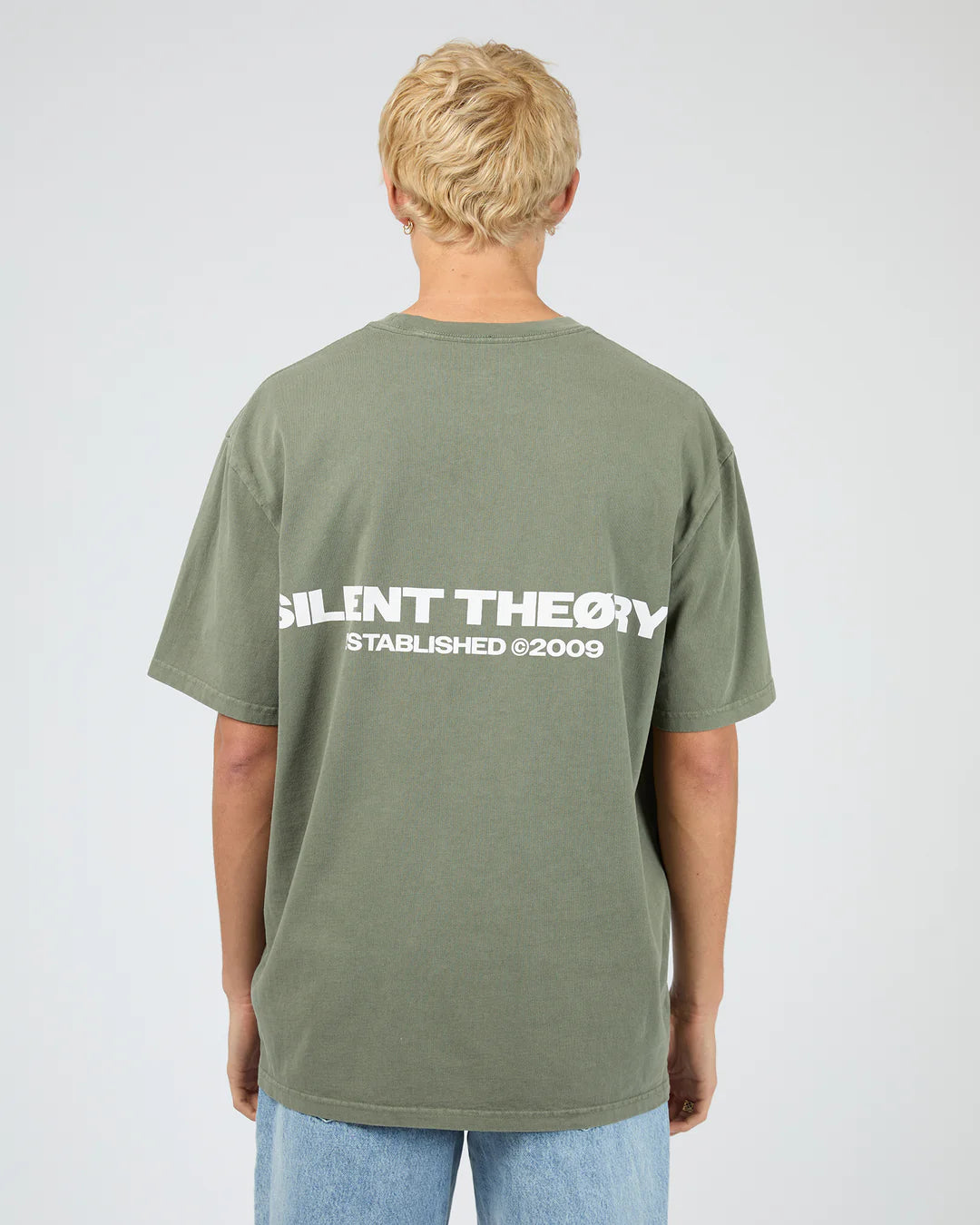 ESSENTIAL THEORY TEE