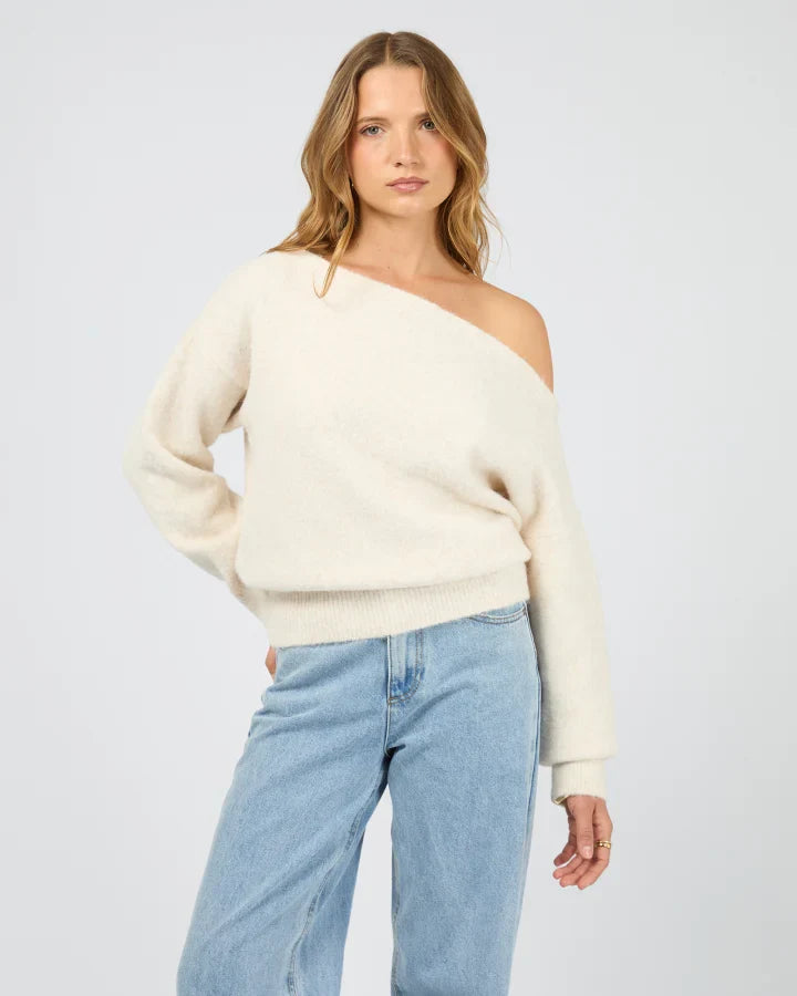 OFF SHOULDER KNIT JUMPER
