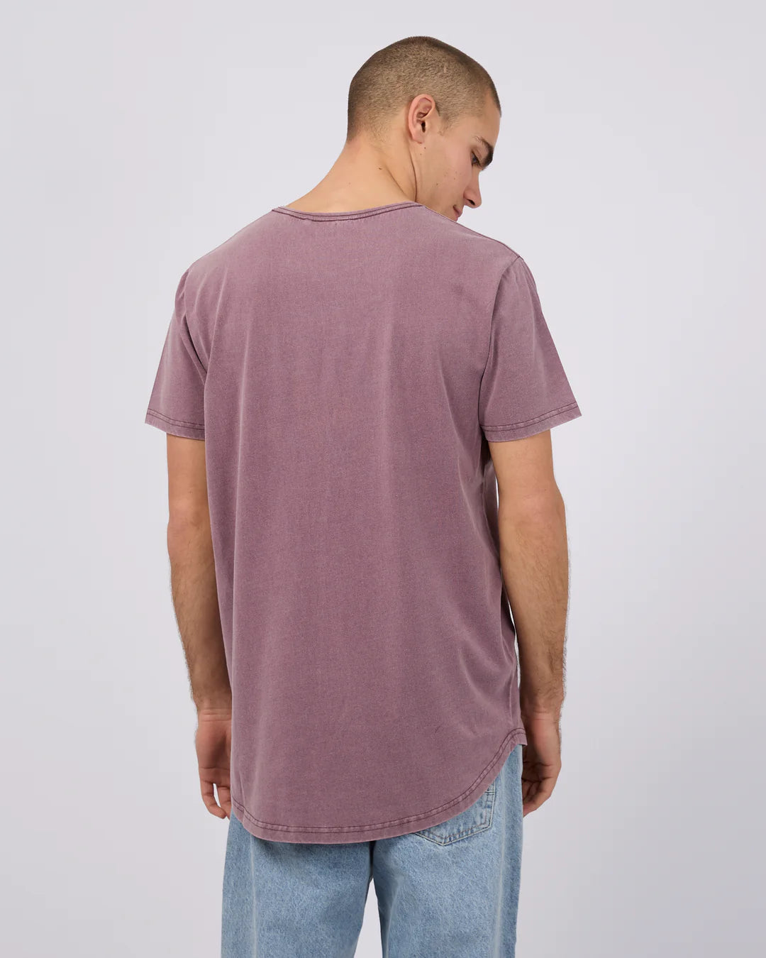 TAIL TEE