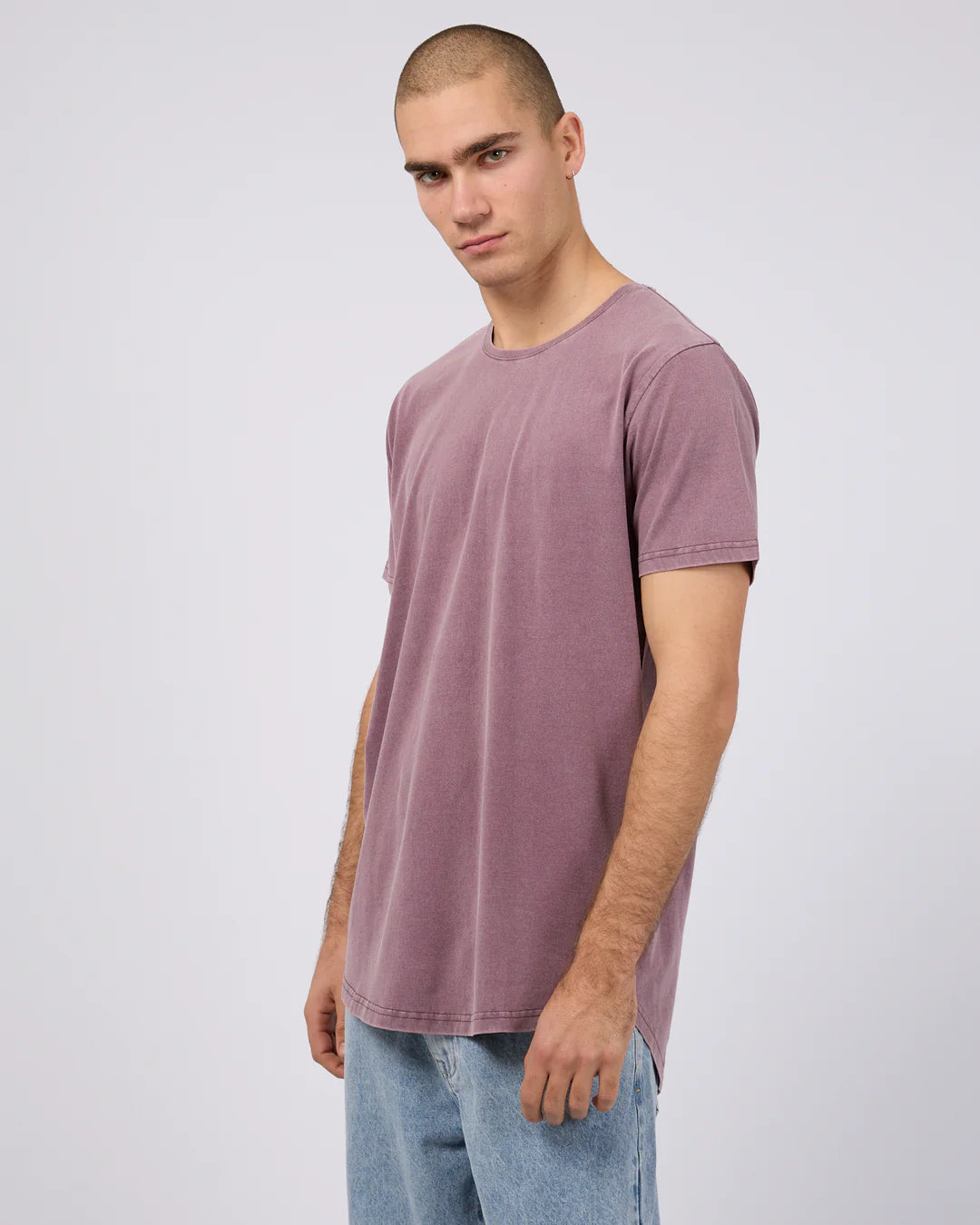 TAIL TEE