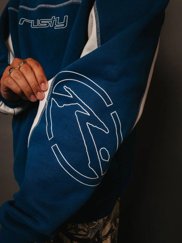 TITAN HOODED FLEECE