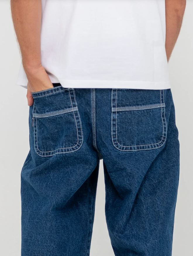 TRUSTY TAPERED DENIM JEAN