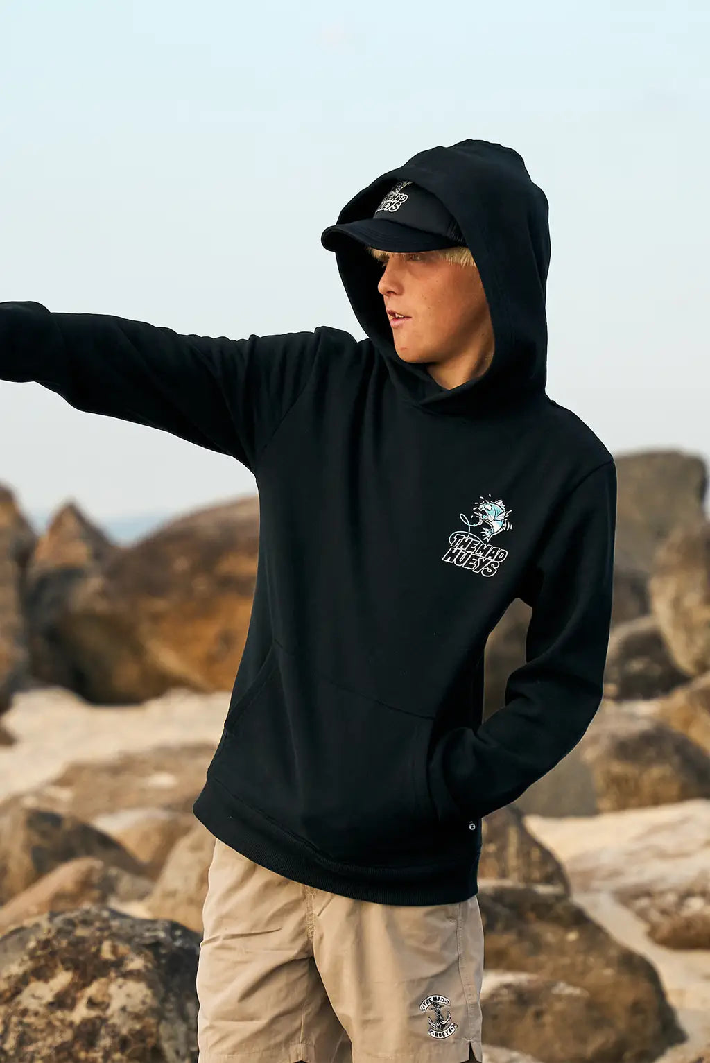 GREAT SHARK BITE HOODED PULLOVER