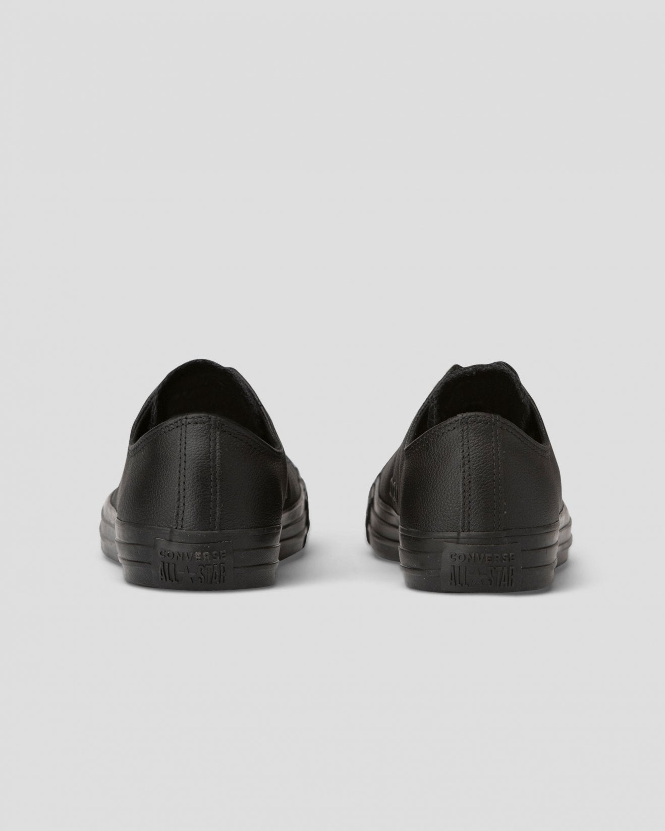 CHUCK TAYLOR ALL STAR CORE LEATHER LOW