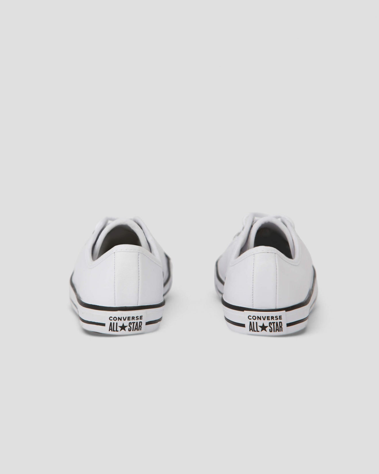 CHUCK TAYLOR DAINTY LEATHER LOW